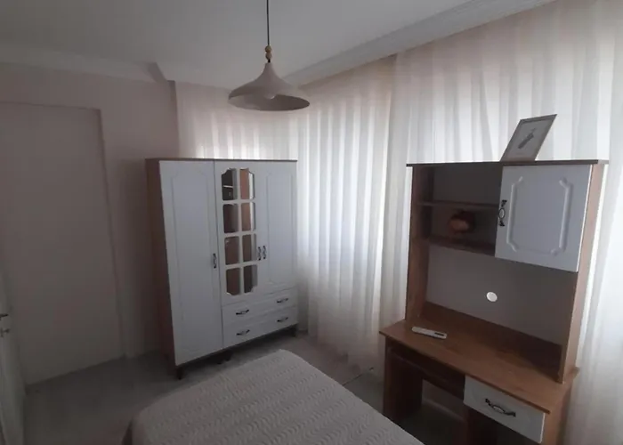شقة Fethiyede Evinizdeki Rahatligin Adresi 4 Oda 1 Salon 8 Yatak 2 Banyo Ihtiyaciniz Olan Tuem Esyalar Vardir *