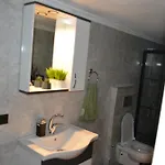 Daire Fethiyede Evinizdeki Rahatlığın Adresi 4 1 Salon 8 Yatak 2 Banyo Ihtiyacınız Olan Tüm Eşyalar Vardır Fethiye