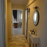 Daire Fethiyede Evinizdeki Rahatlığın Adresi 4 1 Salon 8 Yatak 2 Banyo Ihtiyacınız Olan Tüm Eşyalar Vardır Fethiye