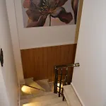 Fethiyede Evinizdeki Rahatlığın Adresi 4 1 Salon 8 Yatak 2 Banyo Ihtiyacınız Olan Tüm Eşyalar Vardır Daire