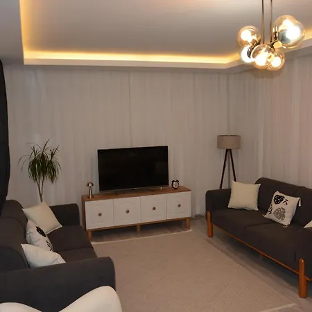 公寓 Fethiyede Evinizdeki Rahatligin Adresi 4 Oda 1 Salon 8 Yatak 2 Banyo Ihtiyaciniz Olan Tuem Esyalar Vardir