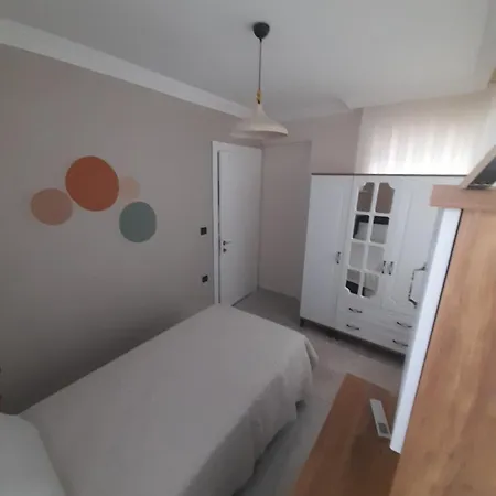 Apartment Fethiyede Evinizdeki Rahatligin Adresi 4 1 Salon 8 Yatak 2 Banyo Ihtiyaciniz Olan Tuem Esyalar Vardir