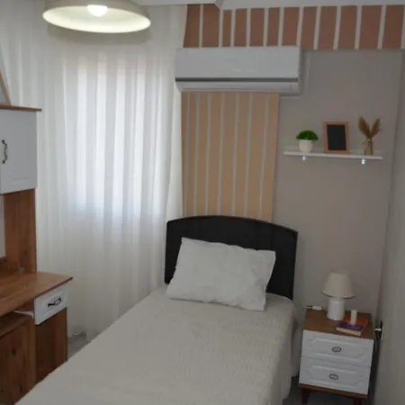 Fethiyede Evinizdeki Rahatligin Adresi 4 1 Salon 8 Yatak 2 Banyo Ihtiyaciniz Olan Tuem Esyalar Vardir Apartment *