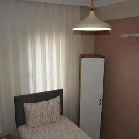 Apartment Fethiyede Evinizdeki Rahatligin Adresi 4 1 Salon 8 Yatak 2 Banyo Ihtiyaciniz Olan Tuem Esyalar Vardir