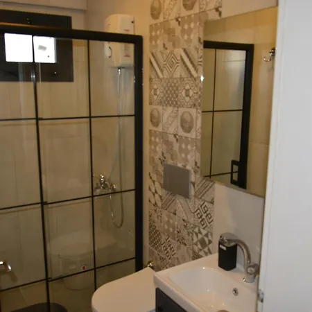 Fethiyede Evinizdeki Rahatligin Adresi 4 1 Salon 8 Yatak 2 Banyo Ihtiyaciniz Olan Tuem Esyalar Vardir *