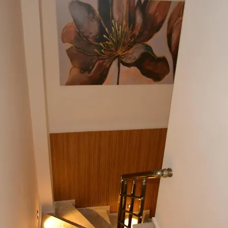 Apartment Fethiyede Evinizdeki Rahatligin Adresi 4 1 Salon 8 Yatak 2 Banyo Ihtiyaciniz Olan Tuem Esyalar Vardir *