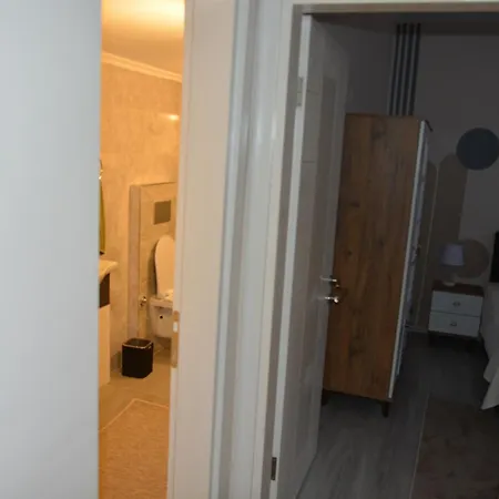 Fethiyede Evinizdeki Rahatligin Adresi 4 1 Salon 8 Yatak 2 Banyo Ihtiyaciniz Olan Tuem Esyalar Vardir Apartment *
