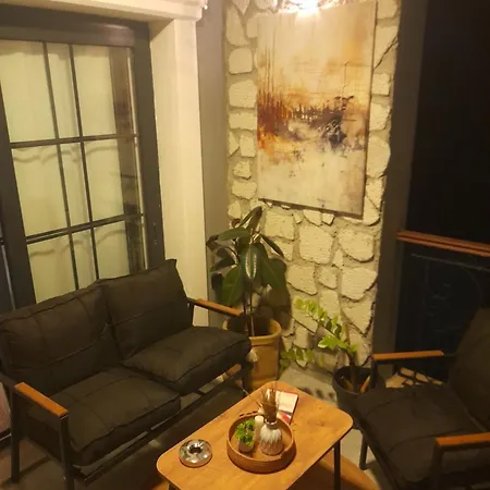 Fethiyede Evinizdeki Rahatligin Adresi 4 1 Salon 8 Yatak 2 Banyo Ihtiyaciniz Olan Tuem Esyalar Vardir *