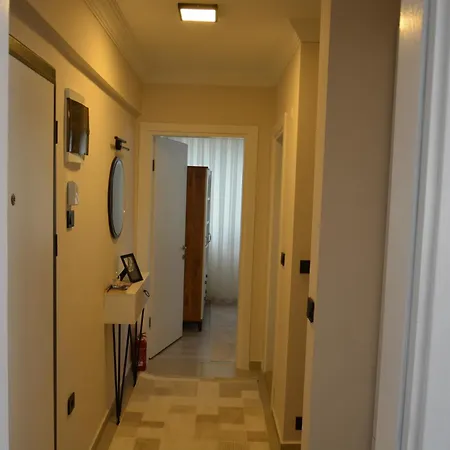 Fethiyede Evinizdeki Rahatligin Adresi 4 1 Salon 8 Yatak 2 Banyo Ihtiyaciniz Olan Tuem Esyalar Vardir Apartment Fethiye
