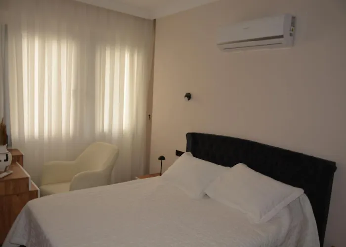 Apartmán Fethiyede Evinizdeki Rahatligin Adresi 4 Oda 1 Salon 8 Yatak 2 Banyo Ihtiyaciniz Olan Tuem Esyalar Vardir