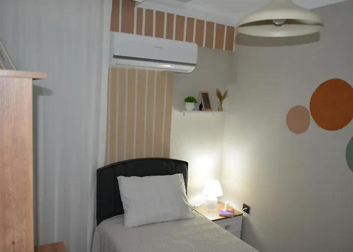 公寓 Fethiyede Evinizdeki Rahatligin Adresi 4 Oda 1 Salon 8 Yatak 2 Banyo Ihtiyaciniz Olan Tuem Esyalar Vardir *