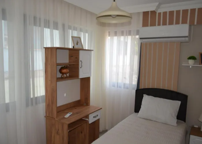 Fethiyede Evinizdeki Rahatligin Adresi 4 Oda 1 Salon 8 Yatak 2 Banyo Ihtiyaciniz Olan Tuem Esyalar Vardir Apartmán *