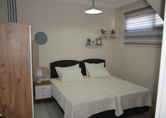 Fethiyede Evinizdeki Rahatligin Adresi 4 Oda 1 Salon 8 Yatak 2 Banyo Ihtiyaciniz Olan Tuem Esyalar Vardir 公寓 *