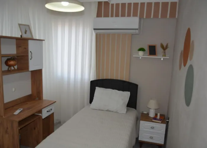 Fethiyede Evinizdeki Rahatligin Adresi 4 Oda 1 Salon 8 Yatak 2 Banyo Ihtiyaciniz Olan Tuem Esyalar Vardir Apartmán *