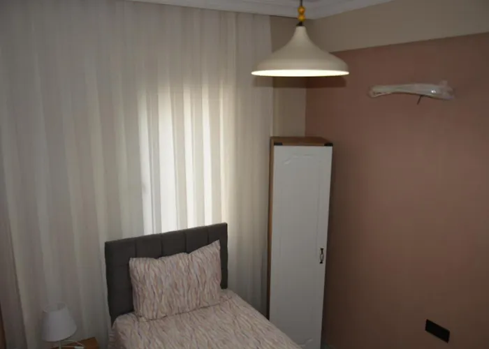 Apartmán Fethiyede Evinizdeki Rahatligin Adresi 4 Oda 1 Salon 8 Yatak 2 Banyo Ihtiyaciniz Olan Tuem Esyalar Vardir