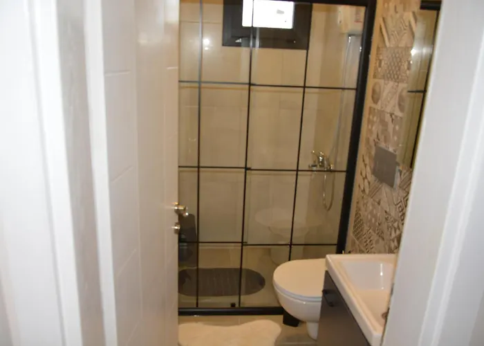 公寓 Fethiyede Evinizdeki Rahatligin Adresi 4 Oda 1 Salon 8 Yatak 2 Banyo Ihtiyaciniz Olan Tuem Esyalar Vardir 费特希耶