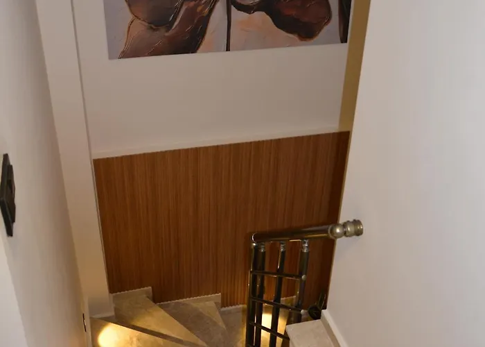 Fethiyede Evinizdeki Rahatligin Adresi 4 Oda 1 Salon 8 Yatak 2 Banyo Ihtiyaciniz Olan Tuem Esyalar Vardir Apartmán